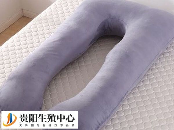 试管移植后胚胎着床期会嗜睡